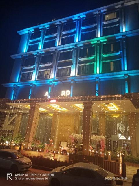 Hotel Accord Premier Raigarh Extérieur photo