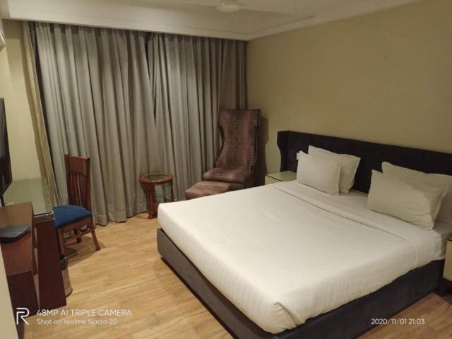 Hotel Accord Premier Raigarh Extérieur photo