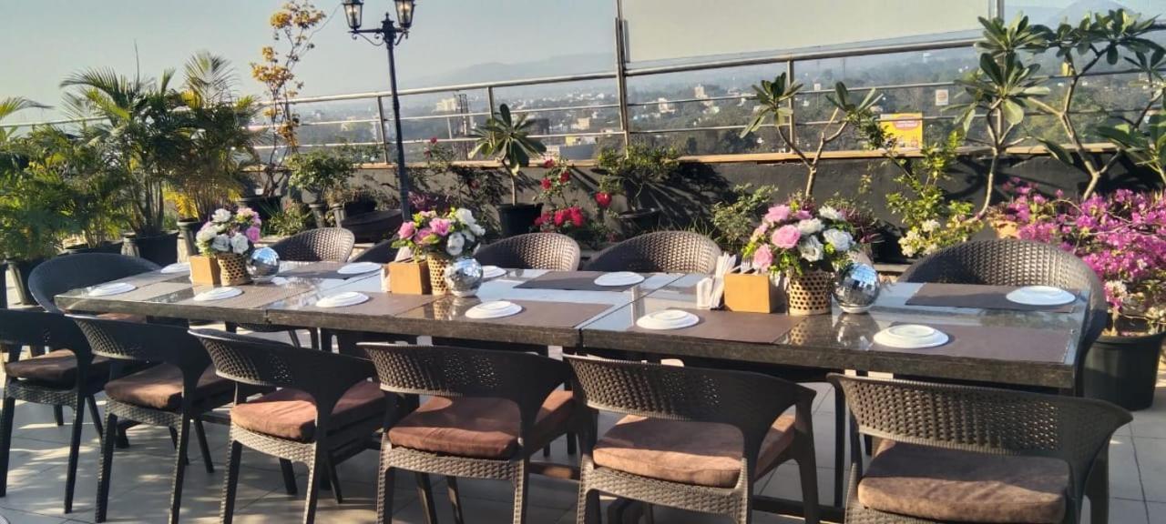 Hotel Accord Premier Raigarh Extérieur photo