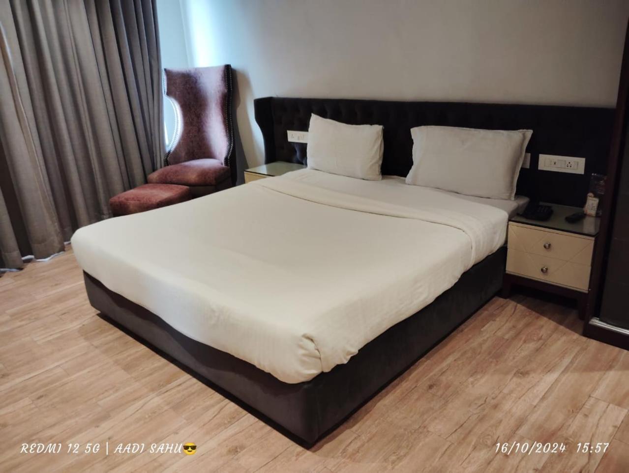 Hotel Accord Premier Raigarh Extérieur photo